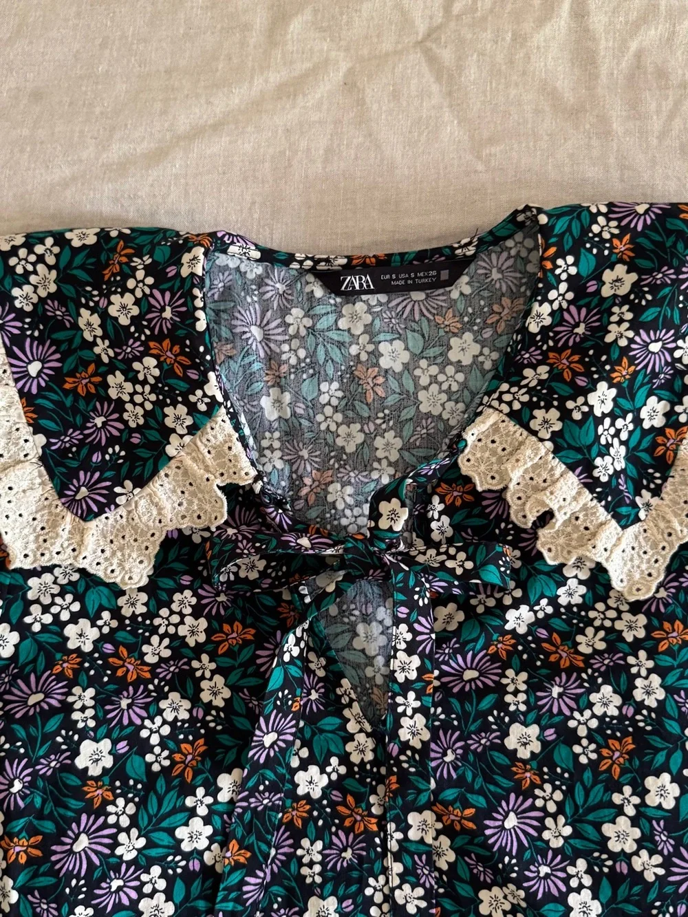 Zara Multicolored Floral Printed Lace Trim Collar Top Size S